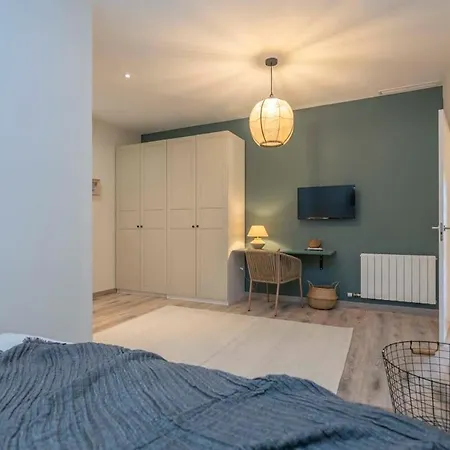 דירה Luxury 4-bedrooms In Rambla De Catalunya ברצלונה